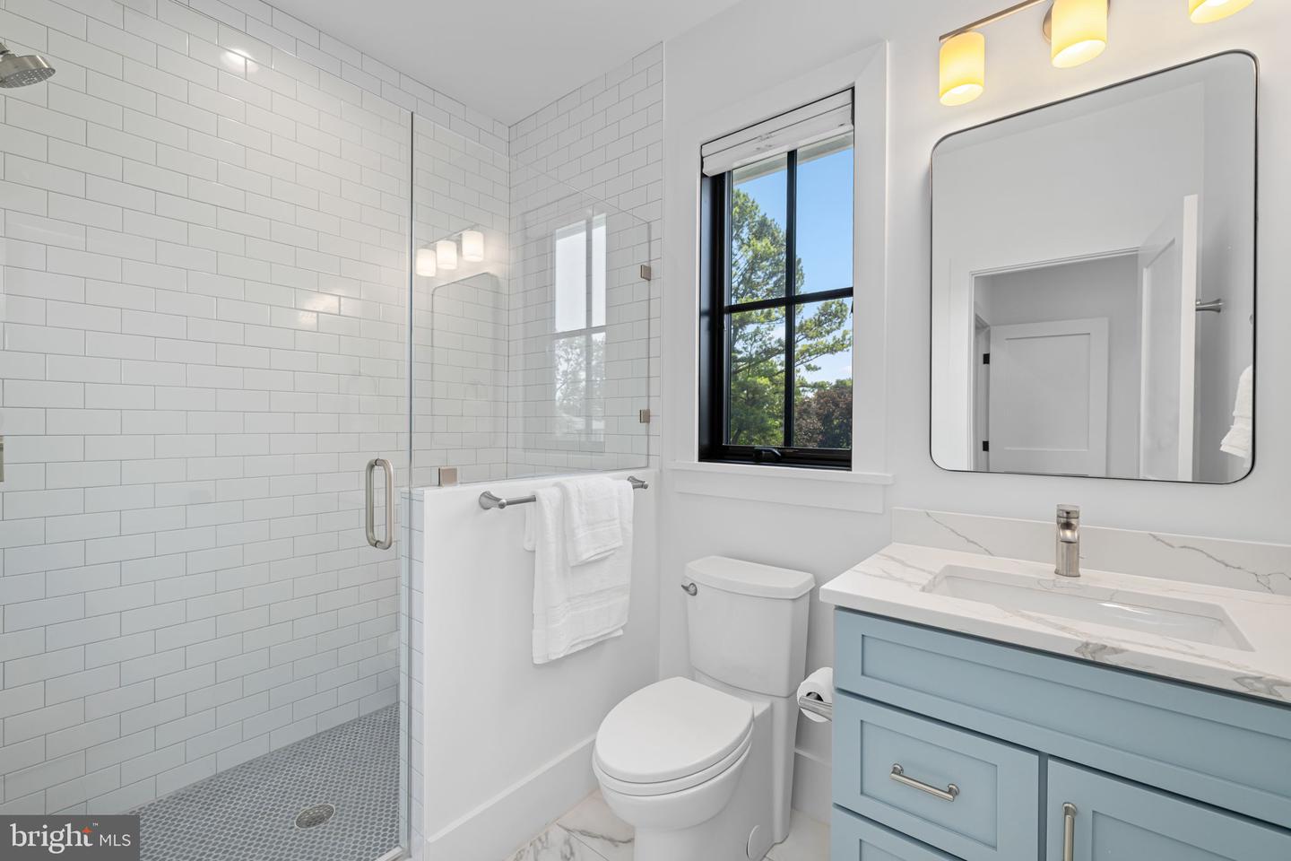 3433 N EDISON ST, ARLINGTON, Virginia 22207, 6 Bedrooms Bedrooms, ,6 BathroomsBathrooms,Residential,For sale,3433 N EDISON ST,VAAR2059418 MLS # VAAR2059418