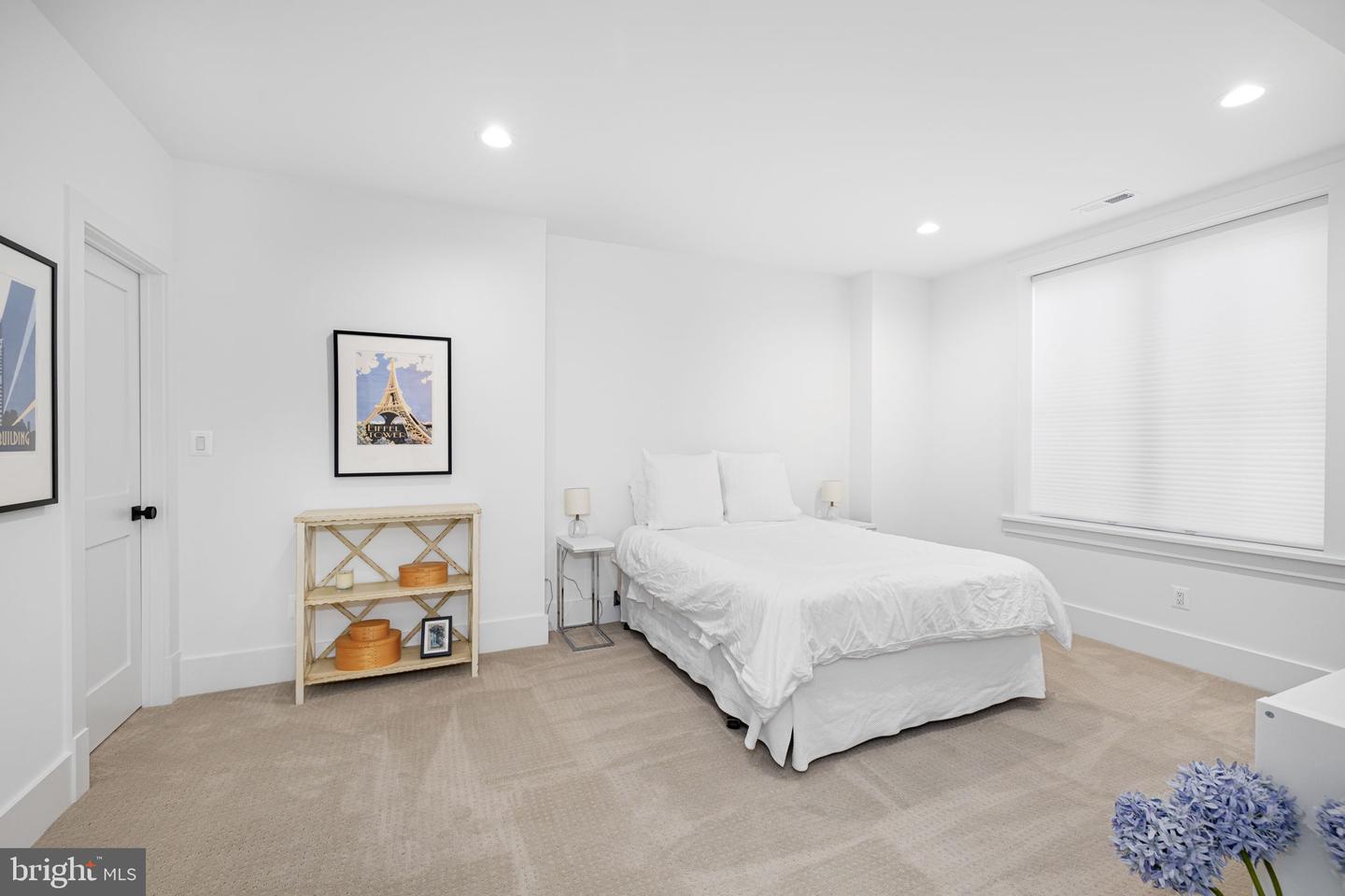3433 N EDISON ST, ARLINGTON, Virginia 22207, 6 Bedrooms Bedrooms, ,6 BathroomsBathrooms,Residential,For sale,3433 N EDISON ST,VAAR2059418 MLS # VAAR2059418