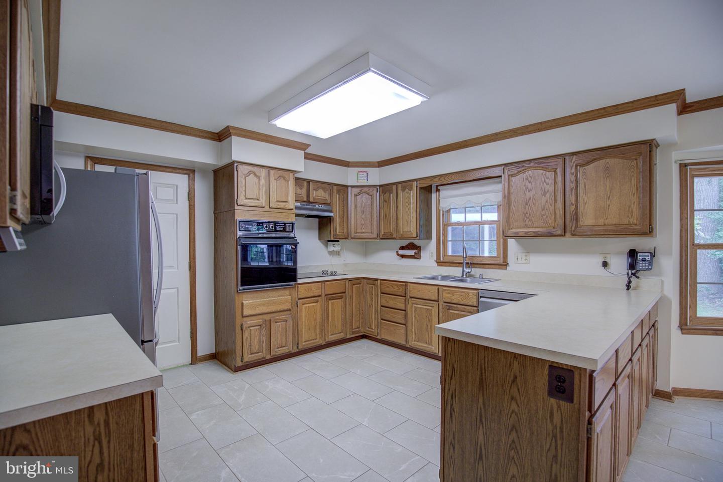 9708 S PARK CIR, FAIRFAX STATION, Virginia 22039, 4 Bedrooms Bedrooms, ,2 BathroomsBathrooms,Residential,For sale,9708 S PARK CIR,VAFX2248656 MLS # VAFX2248656