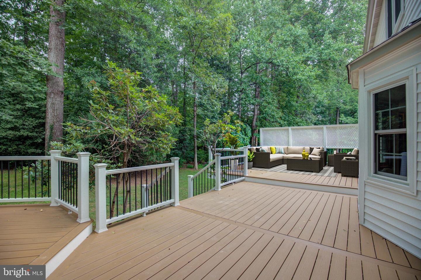 9708 S PARK CIR, FAIRFAX STATION, Virginia 22039, 4 Bedrooms Bedrooms, ,2 BathroomsBathrooms,Residential,For sale,9708 S PARK CIR,VAFX2248656 MLS # VAFX2248656