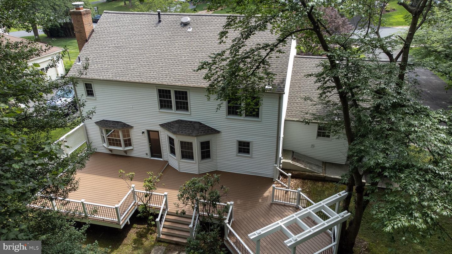 9708 S PARK CIR, FAIRFAX STATION, Virginia 22039, 4 Bedrooms Bedrooms, ,2 BathroomsBathrooms,Residential,For sale,9708 S PARK CIR,VAFX2248656 MLS # VAFX2248656