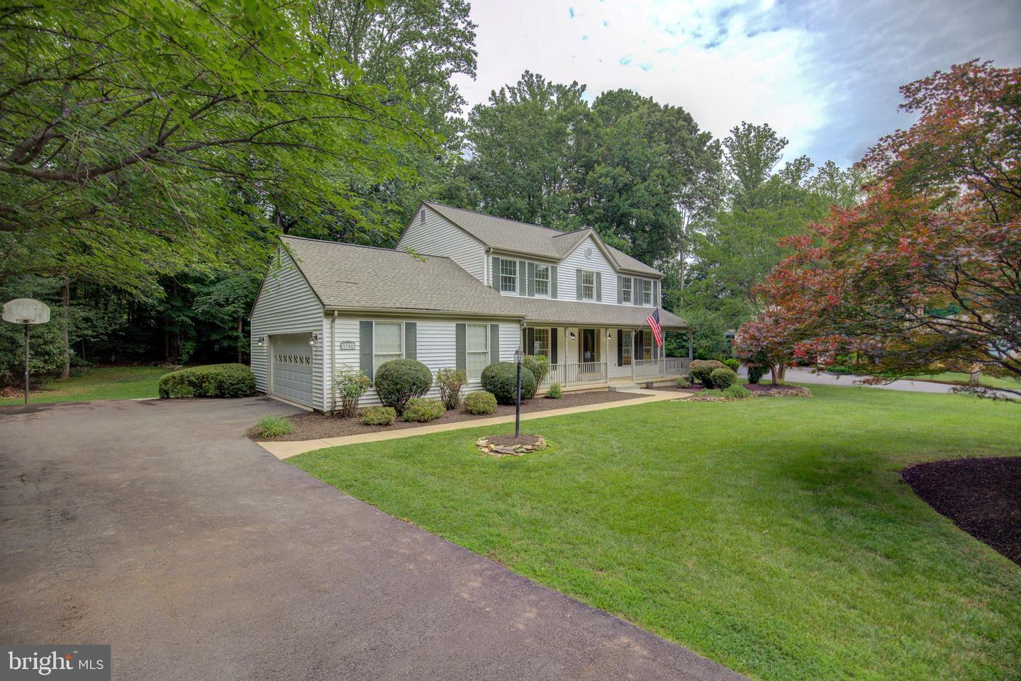 9708 S PARK CIR, FAIRFAX STATION, Virginia 22039, 4 Bedrooms Bedrooms, ,2 BathroomsBathrooms,Residential,For sale,9708 S PARK CIR,VAFX2248656 MLS # VAFX2248656