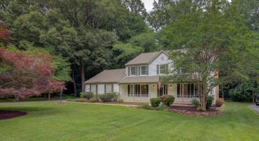 9708 S PARK CIR, FAIRFAX STATION, Virginia 22039, 4 Bedrooms Bedrooms, ,2 BathroomsBathrooms,Residential,For sale,9708 S PARK CIR,VAFX2248656 MLS # VAFX2248656