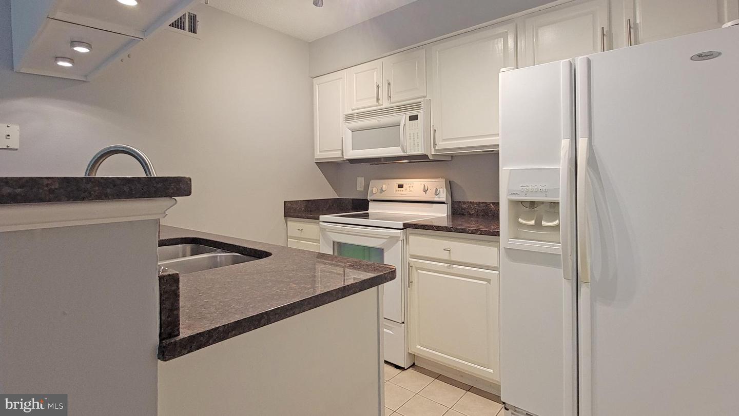 1504 LINCOLN WAY #118, MCLEAN, Virginia 22102, 2 Bedrooms Bedrooms, ,2 BathroomsBathrooms,Residential,For sale,1504 LINCOLN WAY #118,VAFX2248676 MLS # VAFX2248676