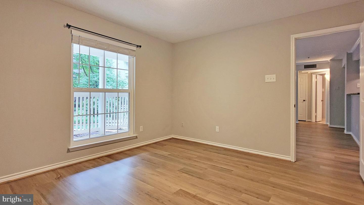1504 LINCOLN WAY #118, MCLEAN, Virginia 22102, 2 Bedrooms Bedrooms, ,2 BathroomsBathrooms,Residential,For sale,1504 LINCOLN WAY #118,VAFX2248676 MLS # VAFX2248676
