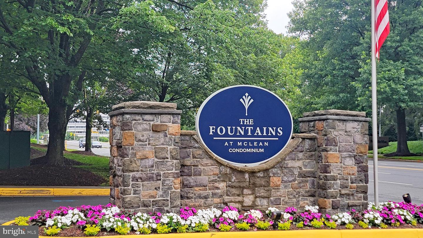 1504 LINCOLN WAY #118, MCLEAN, Virginia 22102, 2 Bedrooms Bedrooms, ,2 BathroomsBathrooms,Residential,For sale,1504 LINCOLN WAY #118,VAFX2248676 MLS # VAFX2248676