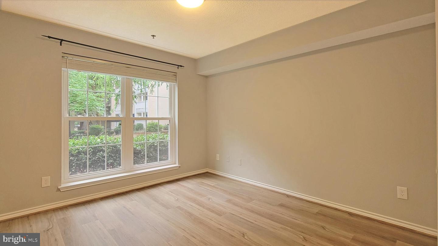 1504 LINCOLN WAY #118, MCLEAN, Virginia 22102, 2 Bedrooms Bedrooms, ,2 BathroomsBathrooms,Residential,For sale,1504 LINCOLN WAY #118,VAFX2248676 MLS # VAFX2248676
