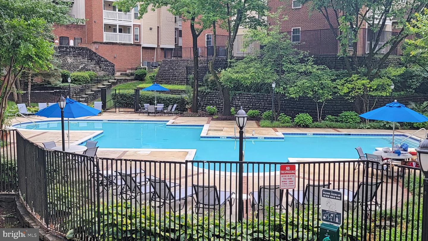 1504 LINCOLN WAY #118, MCLEAN, Virginia 22102, 2 Bedrooms Bedrooms, ,2 BathroomsBathrooms,Residential,For sale,1504 LINCOLN WAY #118,VAFX2248676 MLS # VAFX2248676