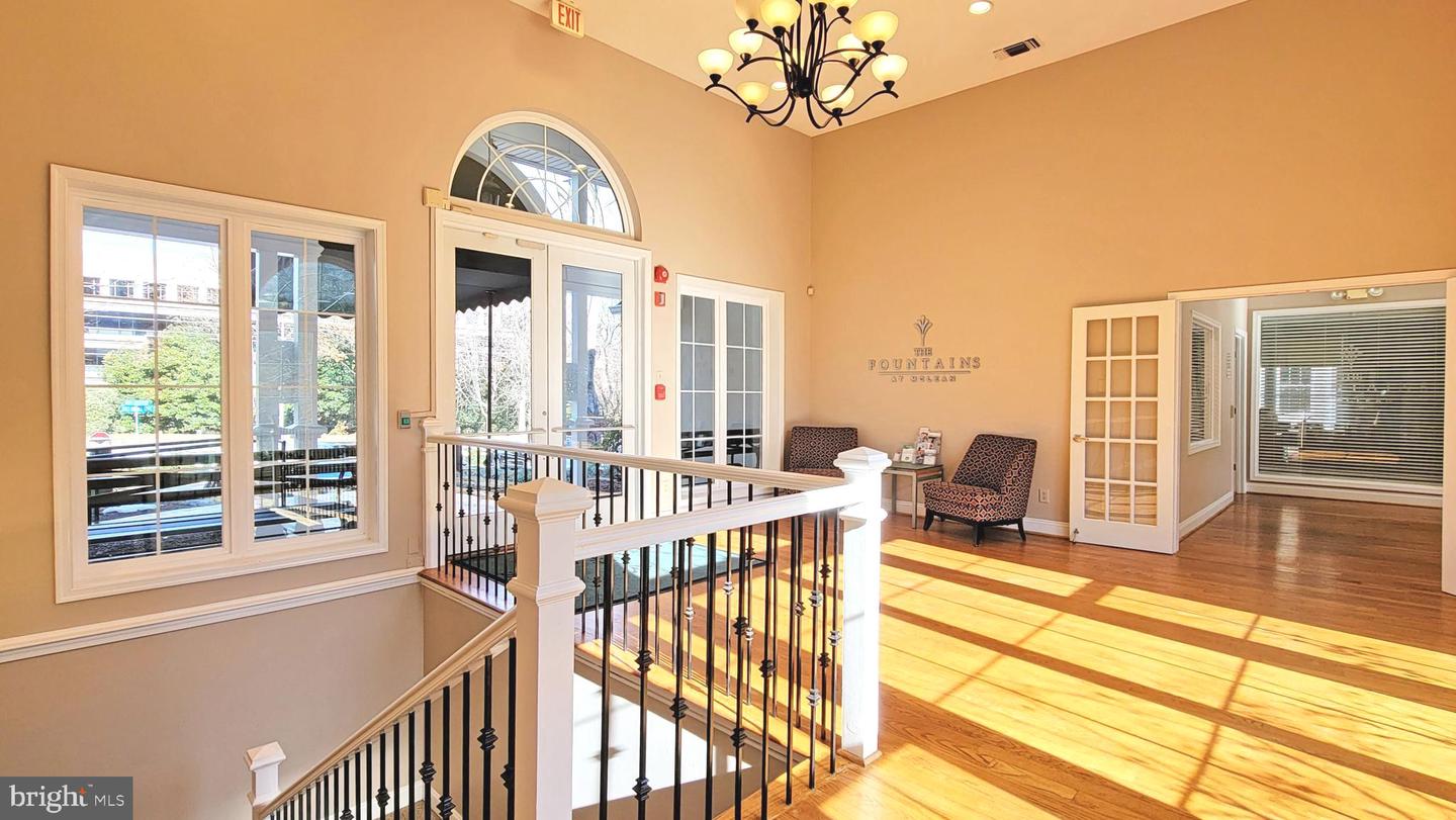 1504 LINCOLN WAY #118, MCLEAN, Virginia 22102, 2 Bedrooms Bedrooms, ,2 BathroomsBathrooms,Residential,For sale,1504 LINCOLN WAY #118,VAFX2248676 MLS # VAFX2248676