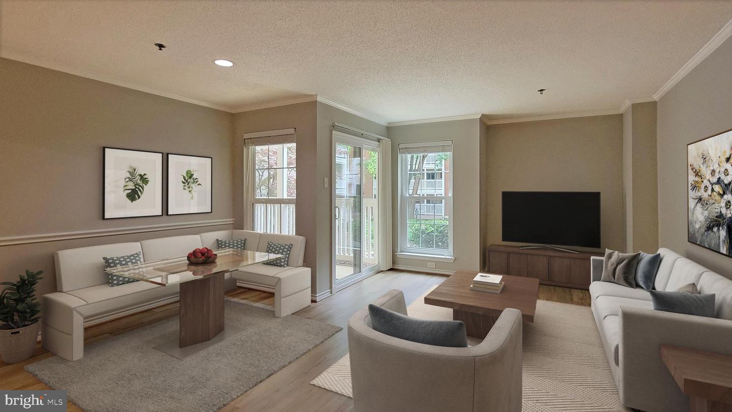 1504 LINCOLN WAY #118, MCLEAN, Virginia 22102, 2 Bedrooms Bedrooms, ,2 BathroomsBathrooms,Residential,For sale,1504 LINCOLN WAY #118,VAFX2248676 MLS # VAFX2248676