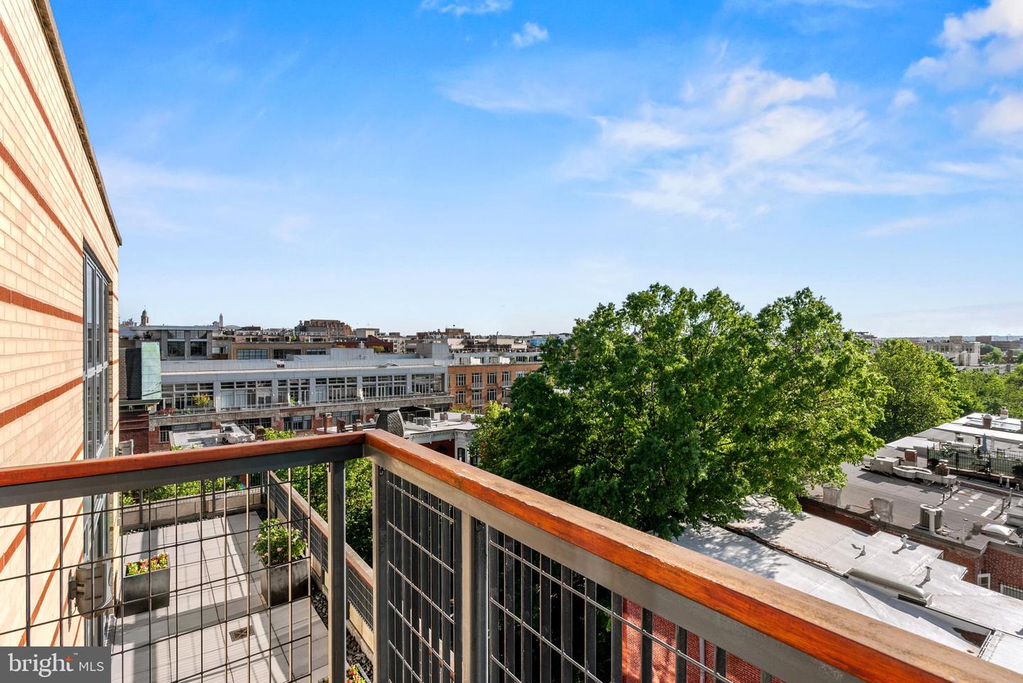 1401 Q ST NW #605, WASHINGTON, District Of Columbia 20009, 2 Bedrooms Bedrooms, ,2 BathroomsBathrooms,Residential,For sale,1401 Q ST NW #605,DCDC2206356 MLS # DCDC2206356