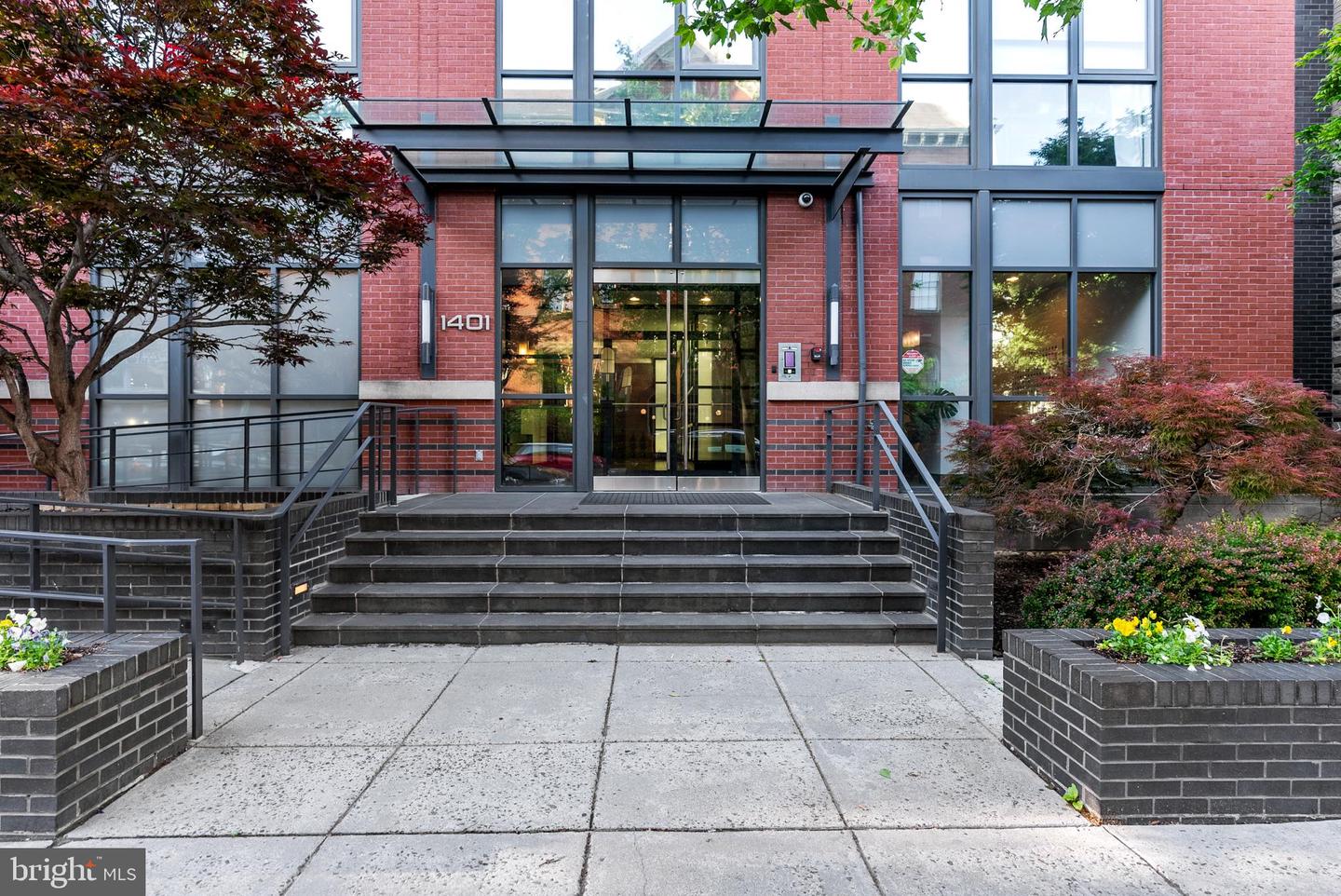 1401 Q ST NW #605, WASHINGTON, District Of Columbia 20009, 2 Bedrooms Bedrooms, ,2 BathroomsBathrooms,Residential,For sale,1401 Q ST NW #605,DCDC2206356 MLS # DCDC2206356