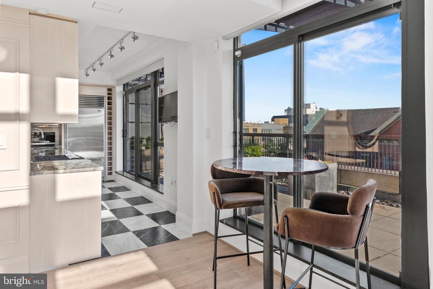 1401 Q ST NW #605, WASHINGTON, District Of Columbia 20009, 2 Bedrooms Bedrooms, ,2 BathroomsBathrooms,Residential,For sale,1401 Q ST NW #605,DCDC2206356 MLS # DCDC2206356