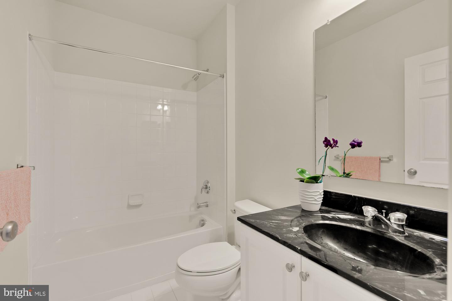 22974 WEYBRIDGE SQ, BROADLANDS, Virginia 20148, 3 Bedrooms Bedrooms, ,4 BathroomsBathrooms,Residential,For sale,22974 WEYBRIDGE SQ,VALO2099916 MLS # VALO2099916