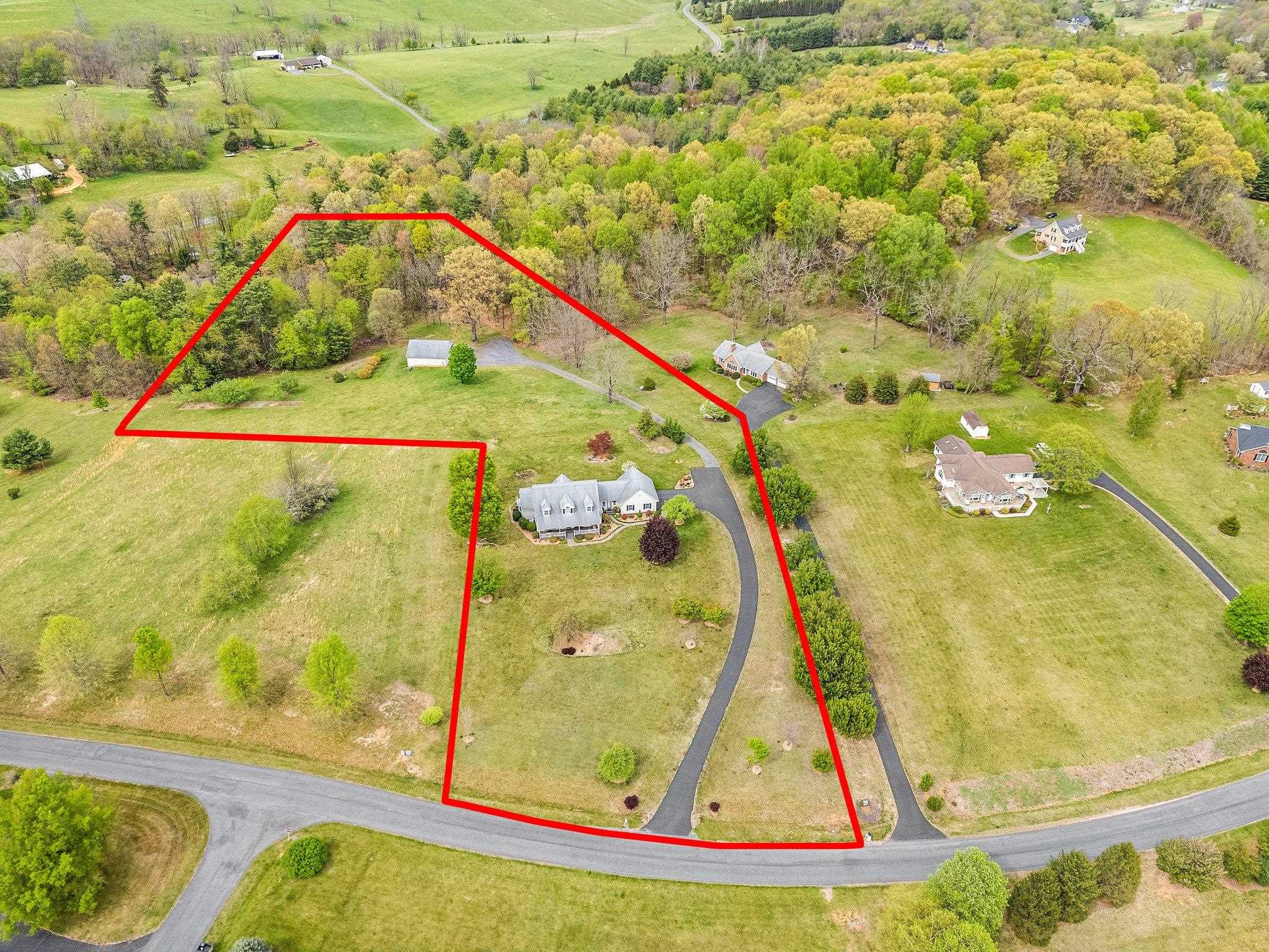 104 TALIAFERRO DR, CHURCHVILLE, Virginia 24421, 4 Bedrooms Bedrooms, ,3 BathroomsBathrooms,Residential,104 TALIAFERRO DR,663628 MLS # 663628
