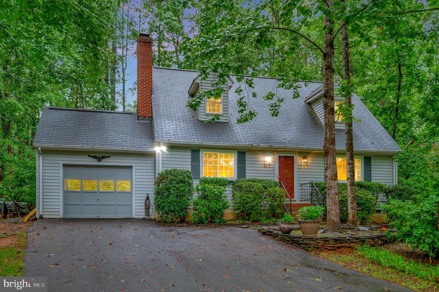 215 MT PLEASANT DR, LOCUST GROVE, Virginia 22508, 3 Bedrooms Bedrooms, ,2 BathroomsBathrooms,Residential,For sale,215 MT PLEASANT DR,VAOR2009978 MLS # VAOR2009978