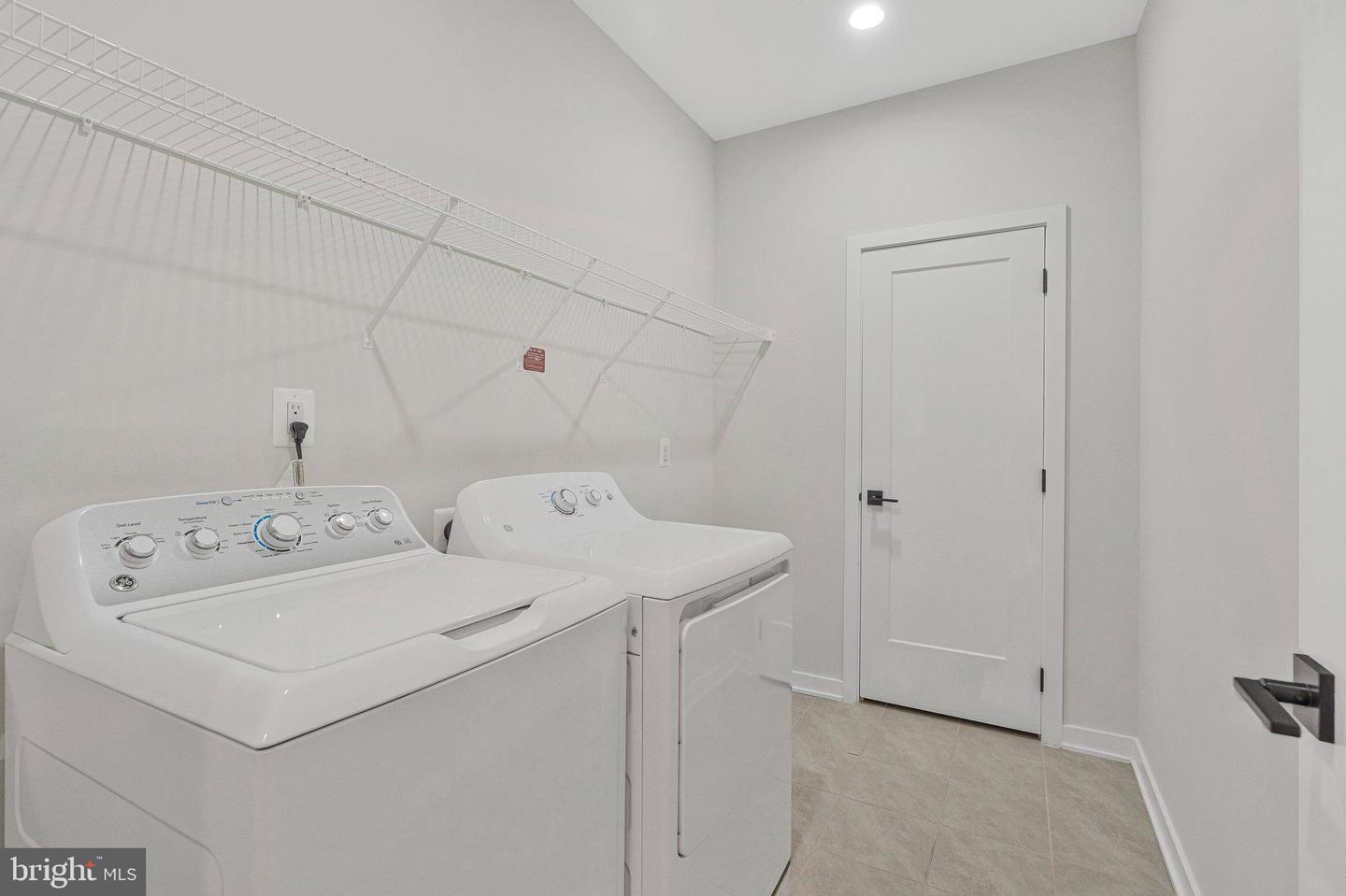11724 PAYSONS WAY, RESTON, Virginia 20191, 4 Bedrooms Bedrooms, ,4 BathroomsBathrooms,Residential,For sale,11724 PAYSONS WAY,VAFX2248850 MLS # VAFX2248850