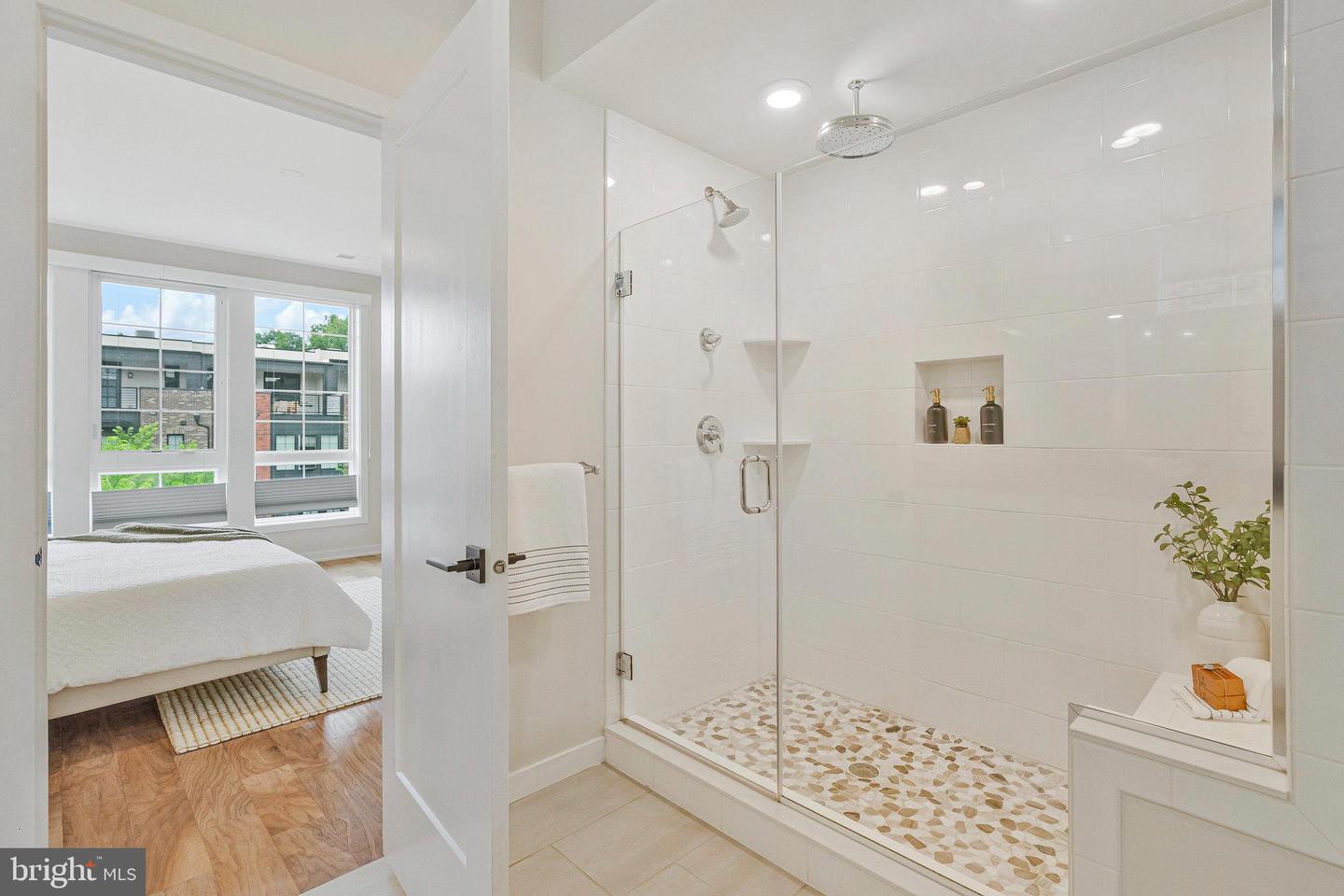 11724 PAYSONS WAY, RESTON, Virginia 20191, 4 Bedrooms Bedrooms, ,4 BathroomsBathrooms,Residential,For sale,11724 PAYSONS WAY,VAFX2248850 MLS # VAFX2248850