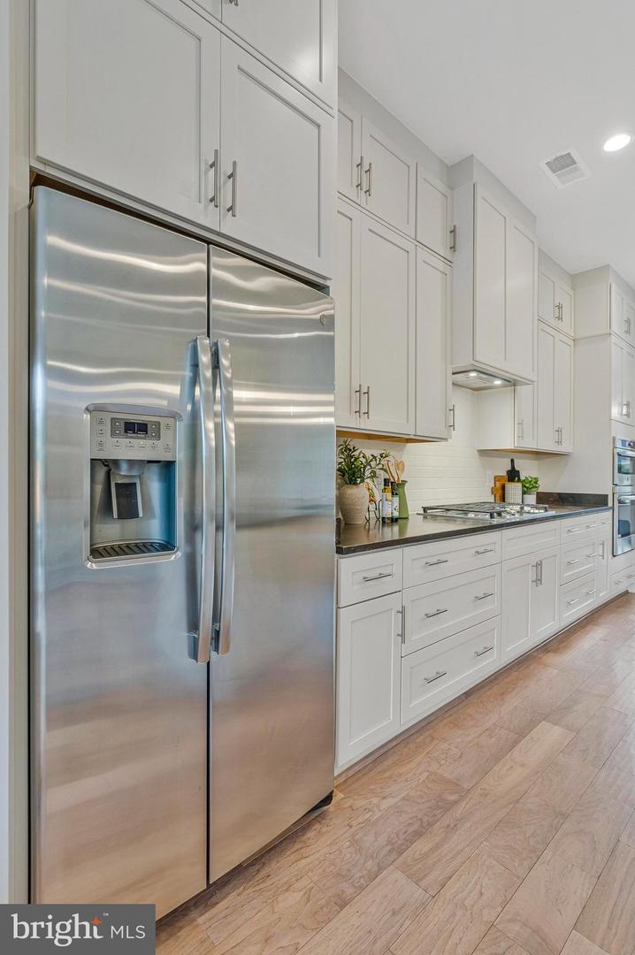 11724 PAYSONS WAY, RESTON, Virginia 20191, 4 Bedrooms Bedrooms, ,4 BathroomsBathrooms,Residential,For sale,11724 PAYSONS WAY,VAFX2248850 MLS # VAFX2248850