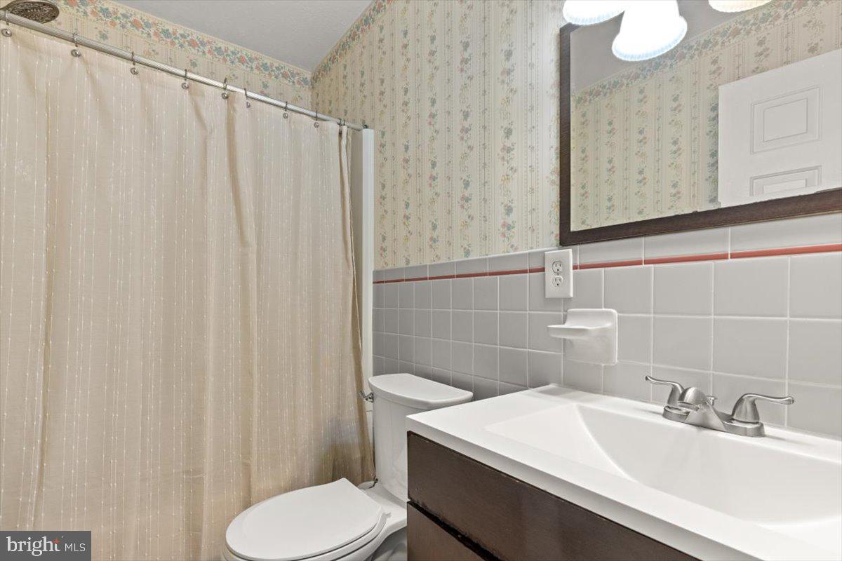 310 RIDGEFIELD AVE, STEPHENS CITY, Virginia 22655, 3 Bedrooms Bedrooms, ,2 BathroomsBathrooms,Residential,For sale,310 RIDGEFIELD AVE,VAFV2034990 MLS # VAFV2034990