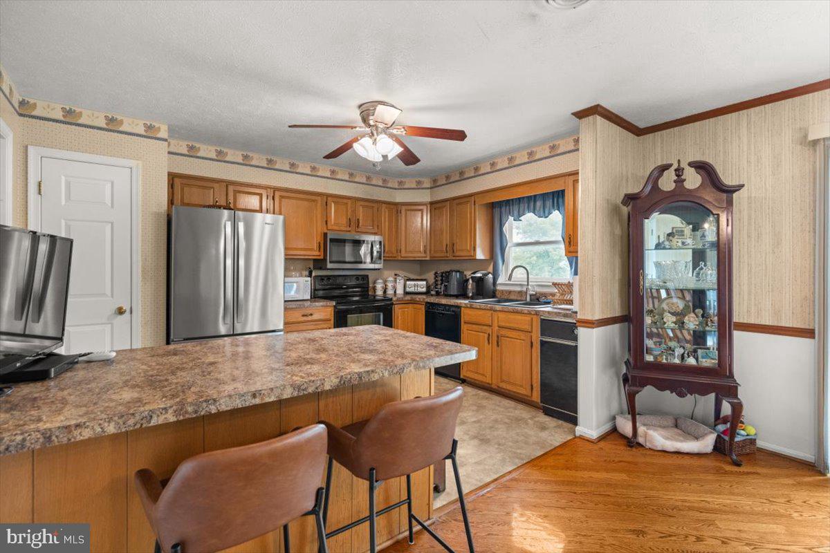 310 RIDGEFIELD AVE, STEPHENS CITY, Virginia 22655, 3 Bedrooms Bedrooms, ,2 BathroomsBathrooms,Residential,For sale,310 RIDGEFIELD AVE,VAFV2034990 MLS # VAFV2034990