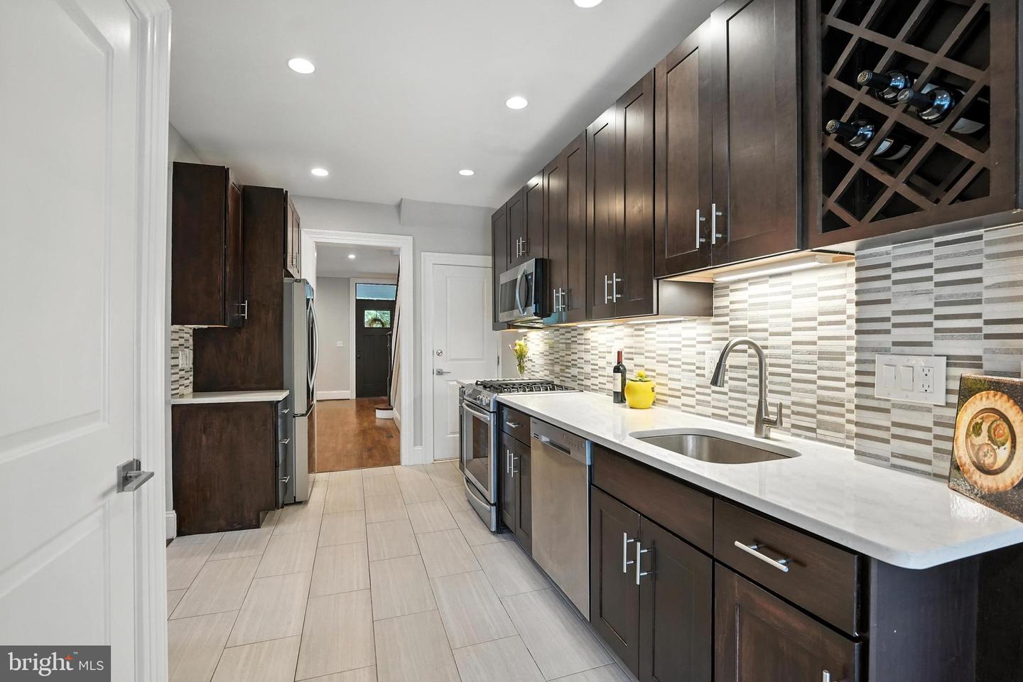 3831 FULTON ST NW, WASHINGTON, District Of Columbia 20007, 4 Bedrooms Bedrooms, ,4 BathroomsBathrooms,Residential,For sale,3831 FULTON ST NW,DCDC2206436 MLS # DCDC2206436