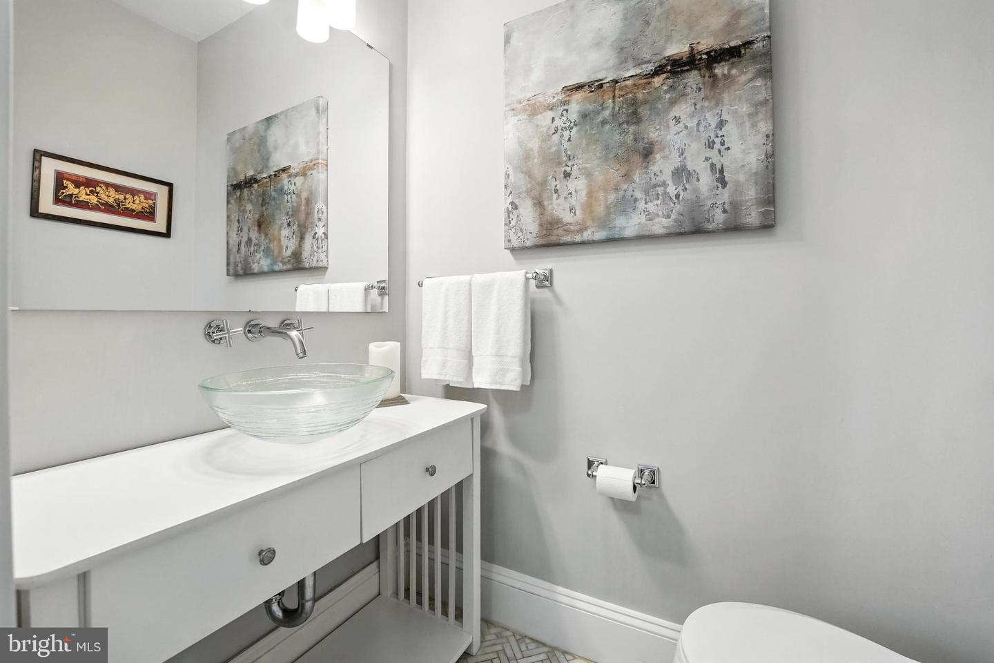 3831 FULTON ST NW, WASHINGTON, District Of Columbia 20007, 4 Bedrooms Bedrooms, ,4 BathroomsBathrooms,Residential,For sale,3831 FULTON ST NW,DCDC2206436 MLS # DCDC2206436