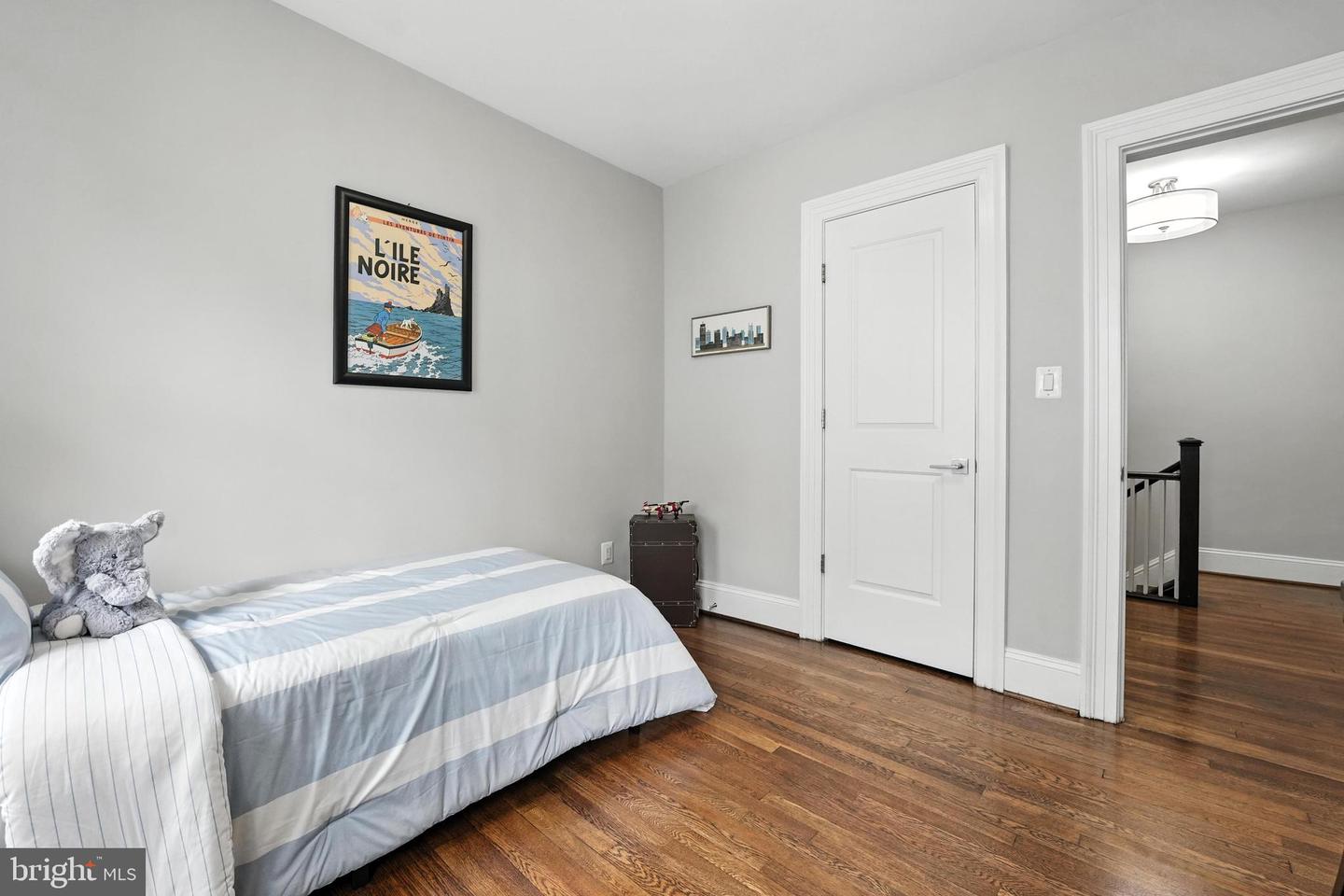 3831 FULTON ST NW, WASHINGTON, District Of Columbia 20007, 4 Bedrooms Bedrooms, ,4 BathroomsBathrooms,Residential,For sale,3831 FULTON ST NW,DCDC2206436 MLS # DCDC2206436