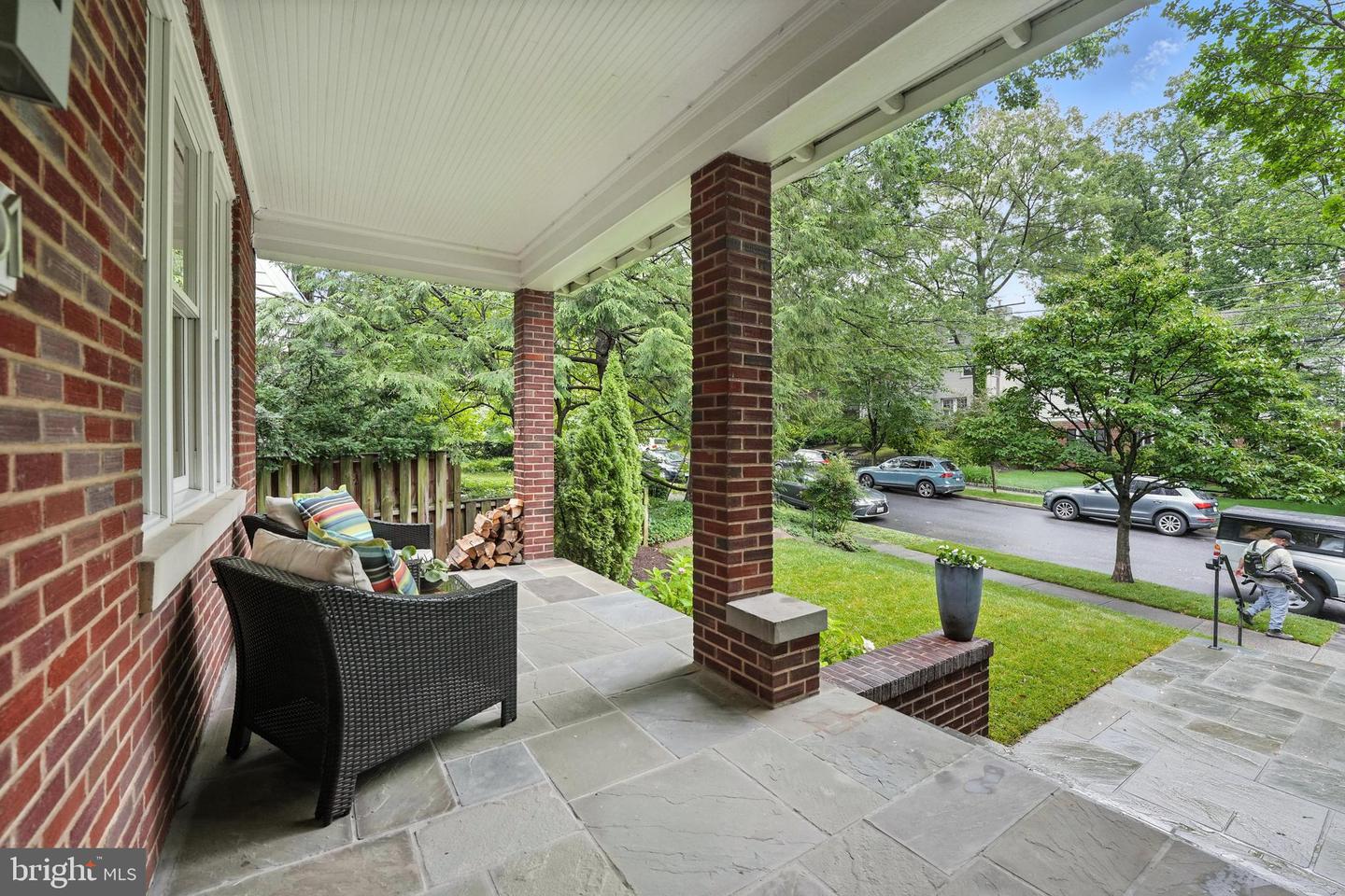 3831 FULTON ST NW, WASHINGTON, District Of Columbia 20007, 4 Bedrooms Bedrooms, ,4 BathroomsBathrooms,Residential,For sale,3831 FULTON ST NW,DCDC2206436 MLS # DCDC2206436