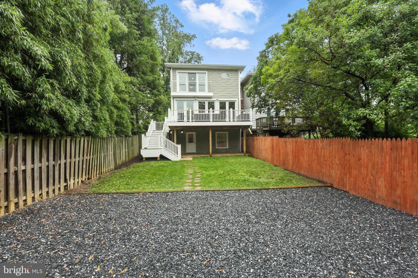 3831 FULTON ST NW, WASHINGTON, District Of Columbia 20007, 4 Bedrooms Bedrooms, ,4 BathroomsBathrooms,Residential,For sale,3831 FULTON ST NW,DCDC2206436 MLS # DCDC2206436