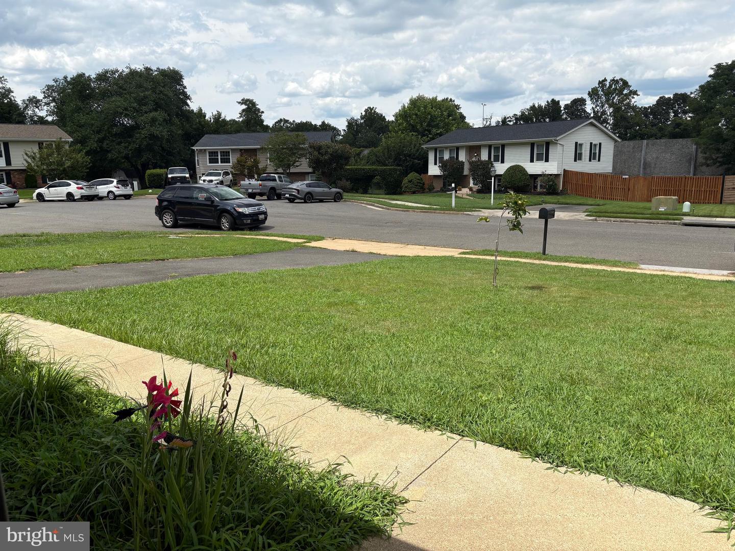 4105 SUNBURST CT, ALEXANDRIA, Virginia 22303, 3 Bedrooms Bedrooms, ,2 BathroomsBathrooms,Residential,For sale,4105 SUNBURST CT,VAFX2248920 MLS # VAFX2248920