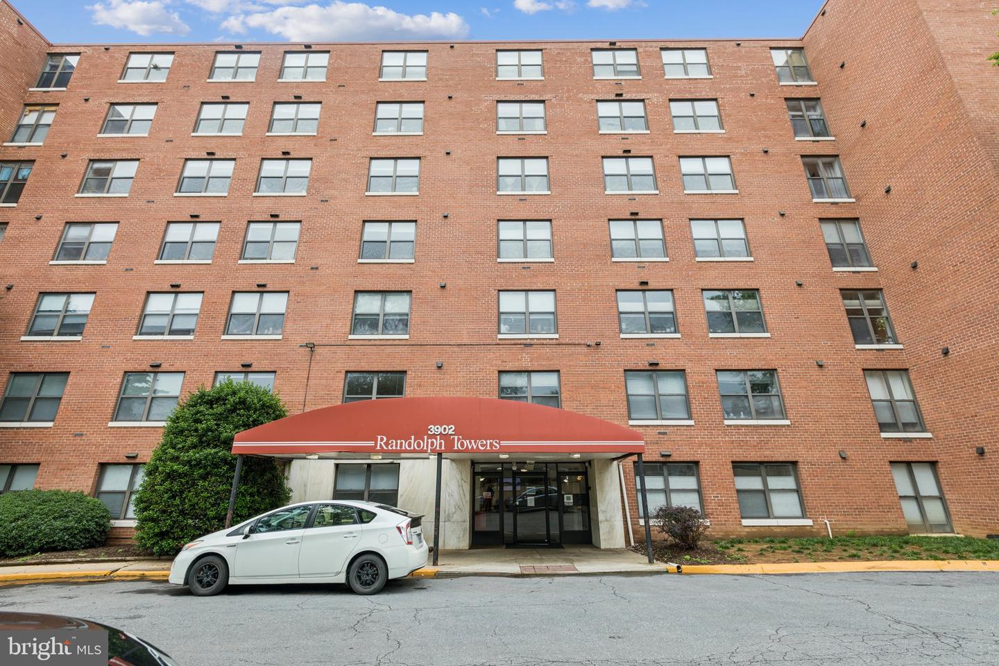 3902 14TH ST NW #116, WASHINGTON, District Of Columbia 20011, 1 Bedroom Bedrooms, ,1 BathroomBathrooms,Residential,For sale,3902 14TH ST NW #116,DCDC2206474 MLS # DCDC2206474