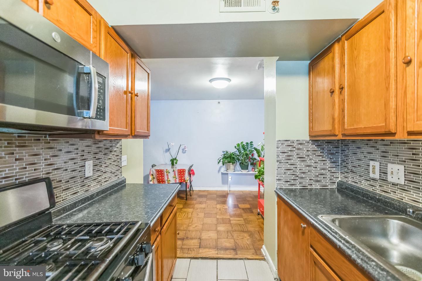 3902 14TH ST NW #116, WASHINGTON, District Of Columbia 20011, 1 Bedroom Bedrooms, ,1 BathroomBathrooms,Residential,For sale,3902 14TH ST NW #116,DCDC2206474 MLS # DCDC2206474
