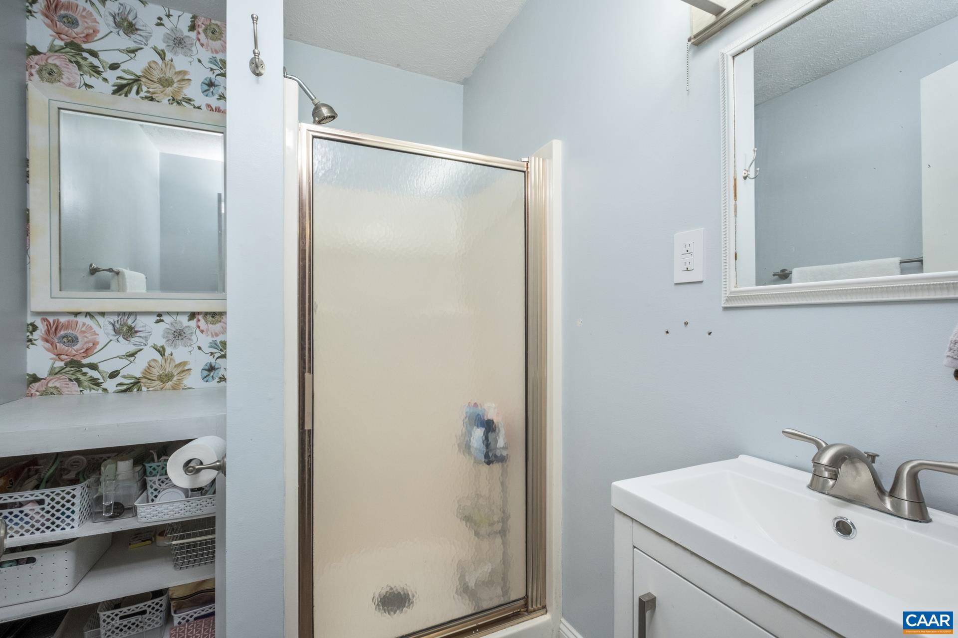 1288 PREDDY CREEK RD, BARBOURSVILLE, Virginia 22923, 3 Bedrooms Bedrooms, ,2 BathroomsBathrooms,Residential,1288 PREDDY CREEK RD,666003 MLS # 666003