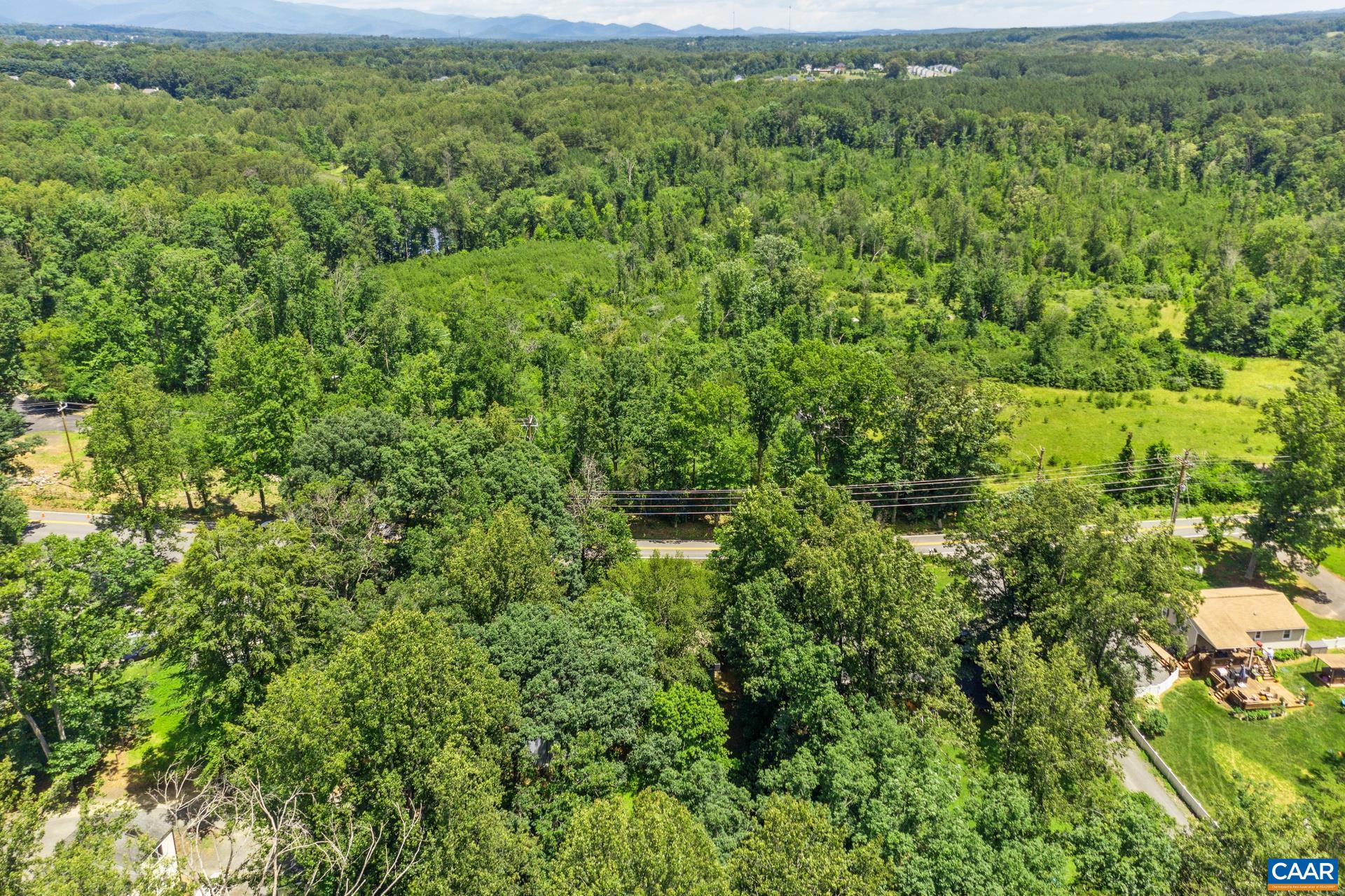 1288 PREDDY CREEK RD, BARBOURSVILLE, Virginia 22923, 3 Bedrooms Bedrooms, ,2 BathroomsBathrooms,Residential,1288 PREDDY CREEK RD,666003 MLS # 666003