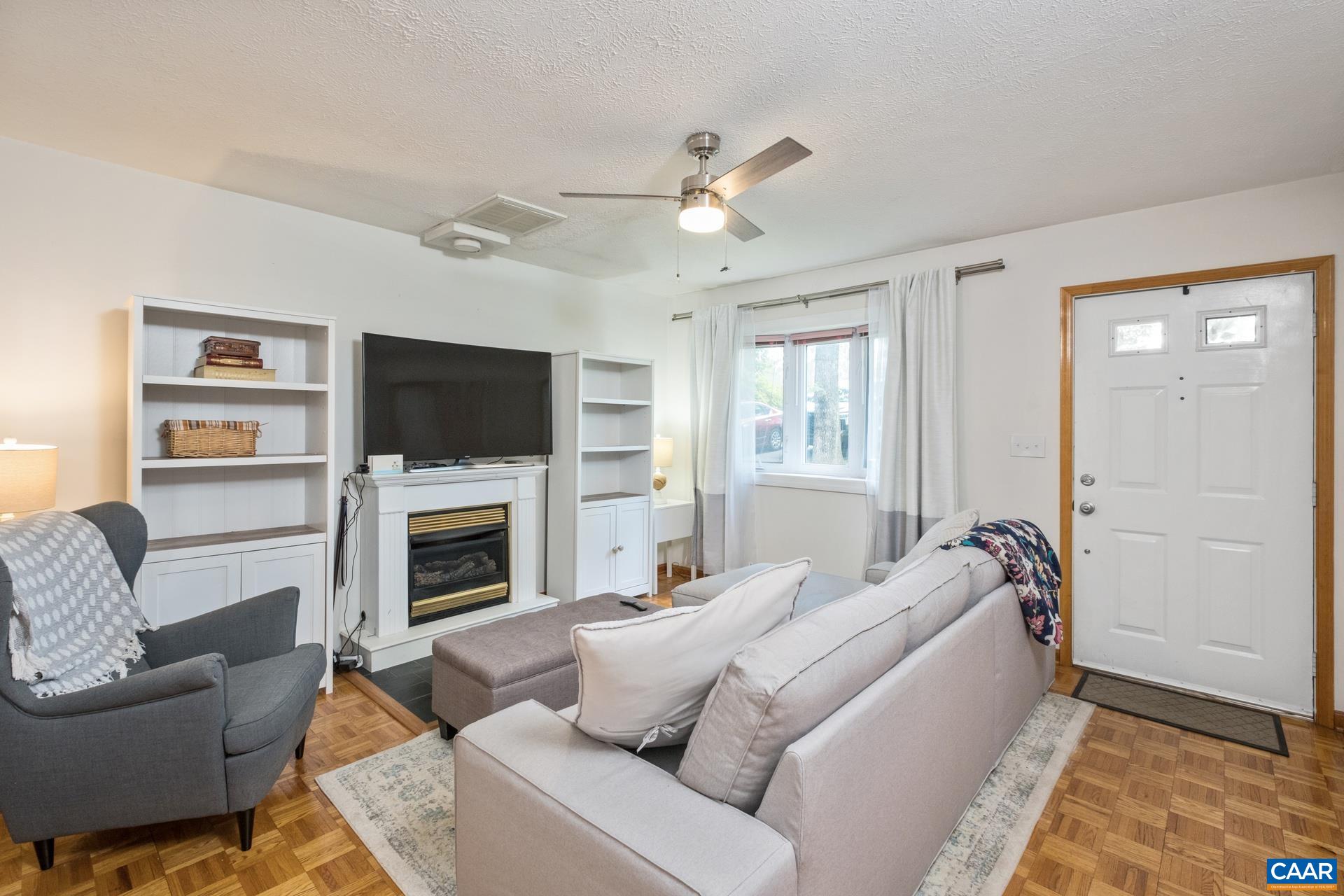 1288 PREDDY CREEK RD, BARBOURSVILLE, Virginia 22923, 3 Bedrooms Bedrooms, ,2 BathroomsBathrooms,Residential,1288 PREDDY CREEK RD,666003 MLS # 666003