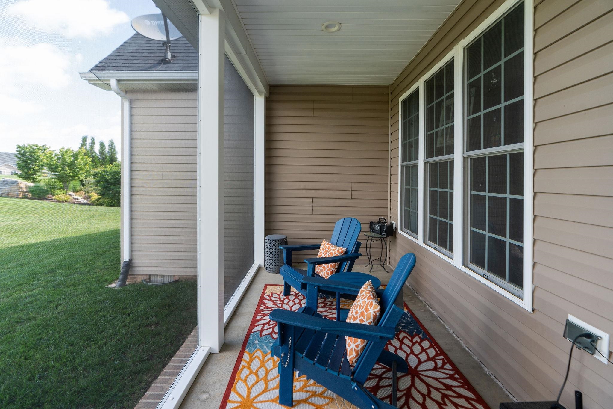 193 LOCUST GROVE LN, STUARTS DRAFT, Virginia 24477, 3 Bedrooms Bedrooms, ,2 BathroomsBathrooms,Residential,193 LOCUST GROVE LN,666006 MLS # 666006