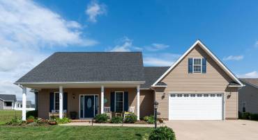 193 LOCUST GROVE LN, STUARTS DRAFT, Virginia 24477, 3 Bedrooms Bedrooms, ,2 BathroomsBathrooms,Residential,193 LOCUST GROVE LN,666006 MLS # 666006
