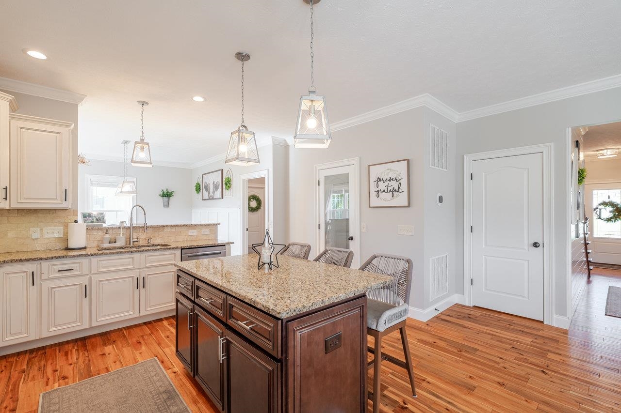 731 HIDDEN BROOK RD, MCGAHEYSVILLE, Virginia 22840, 5 Bedrooms Bedrooms, ,4 BathroomsBathrooms,Residential,731 HIDDEN BROOK RD,666011 MLS # 666011