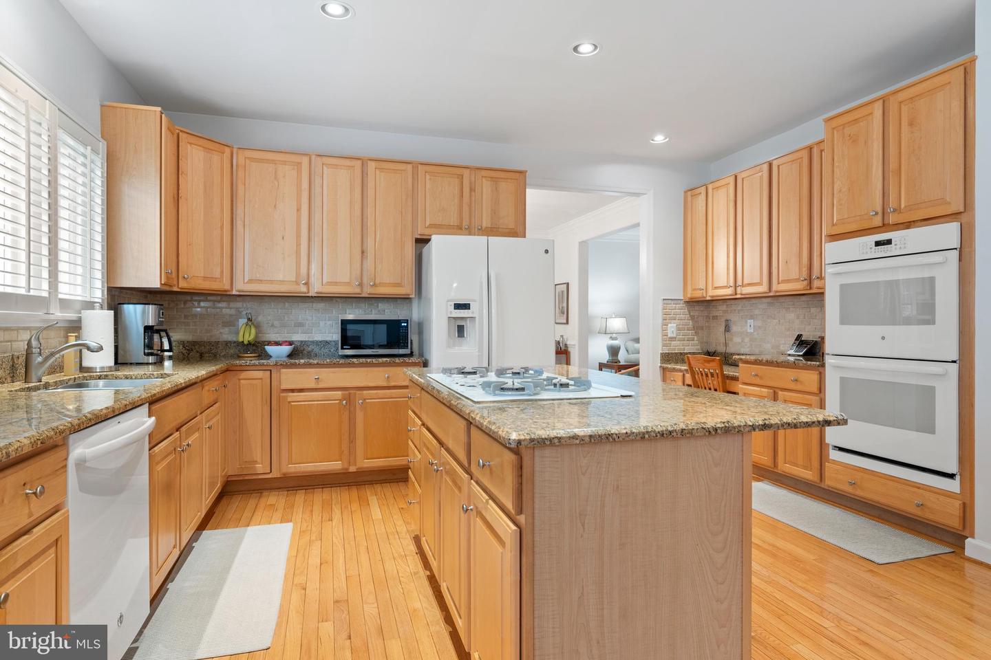 6847 CREEK CREST WAY, SPRINGFIELD, Virginia 22150, 5 Bedrooms Bedrooms, ,4 BathroomsBathrooms,Residential,For sale,6847 CREEK CREST WAY,VAFX2248974 MLS # VAFX2248974