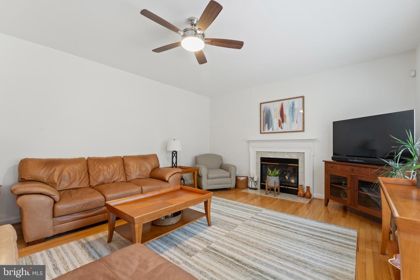 6847 CREEK CREST WAY, SPRINGFIELD, Virginia 22150, 5 Bedrooms Bedrooms, ,4 BathroomsBathrooms,Residential,For sale,6847 CREEK CREST WAY,VAFX2248974 MLS # VAFX2248974