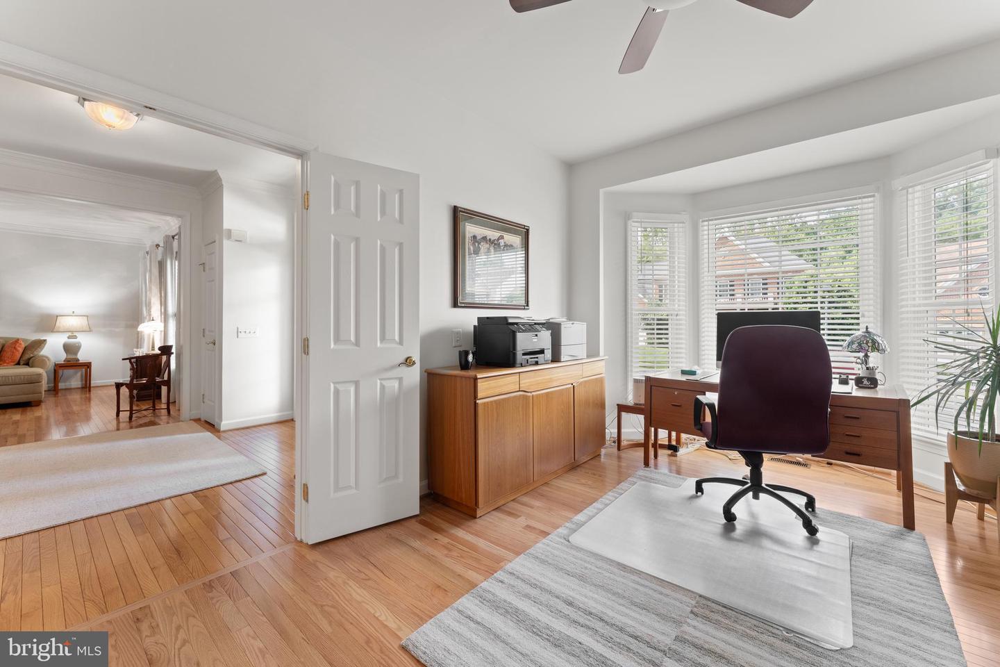 6847 CREEK CREST WAY, SPRINGFIELD, Virginia 22150, 5 Bedrooms Bedrooms, ,4 BathroomsBathrooms,Residential,For sale,6847 CREEK CREST WAY,VAFX2248974 MLS # VAFX2248974