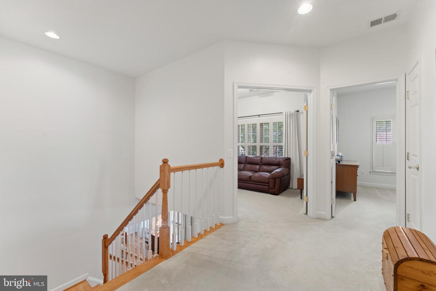 6847 CREEK CREST WAY, SPRINGFIELD, Virginia 22150, 5 Bedrooms Bedrooms, ,4 BathroomsBathrooms,Residential,For sale,6847 CREEK CREST WAY,VAFX2248974 MLS # VAFX2248974