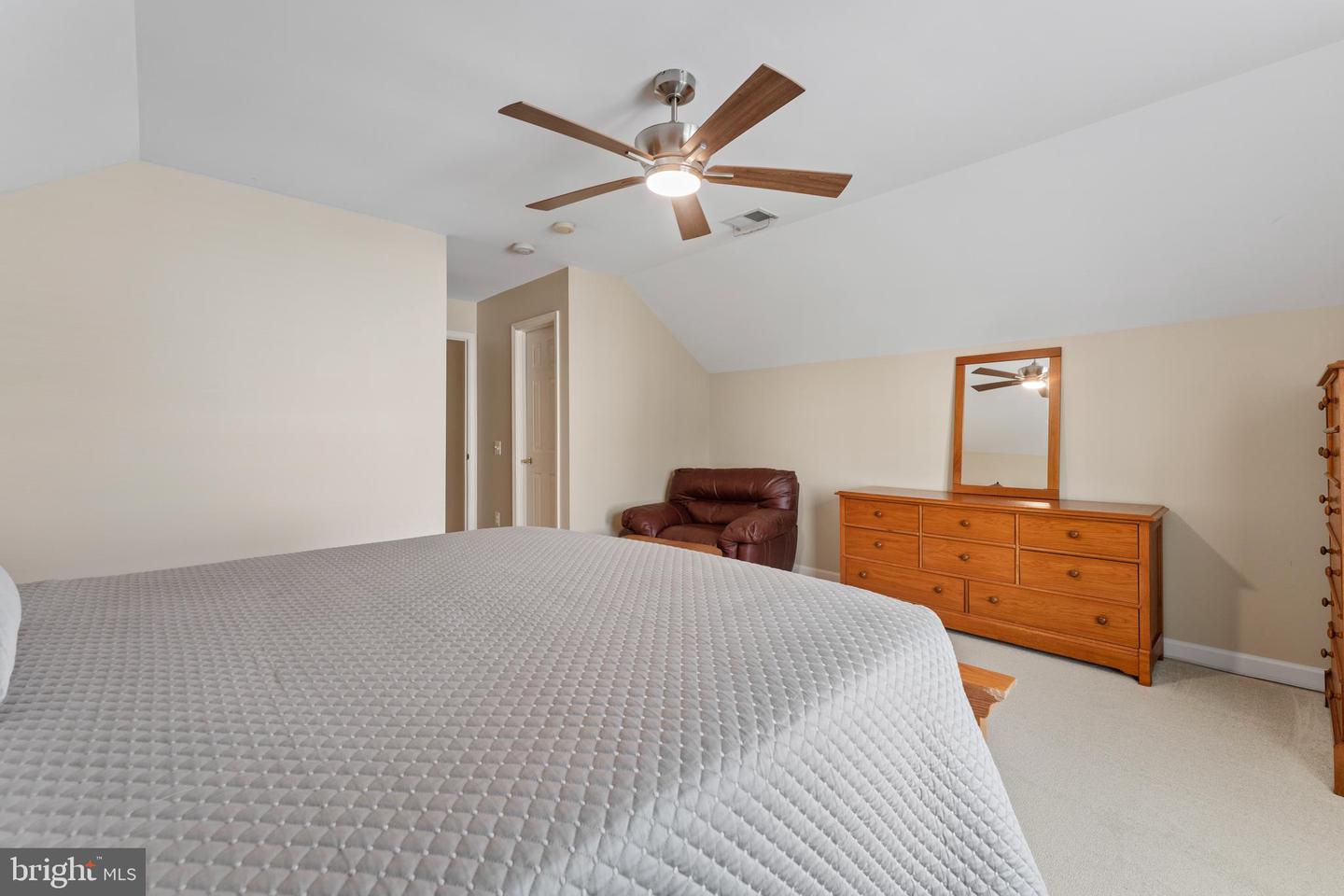 6847 CREEK CREST WAY, SPRINGFIELD, Virginia 22150, 5 Bedrooms Bedrooms, ,4 BathroomsBathrooms,Residential,For sale,6847 CREEK CREST WAY,VAFX2248974 MLS # VAFX2248974