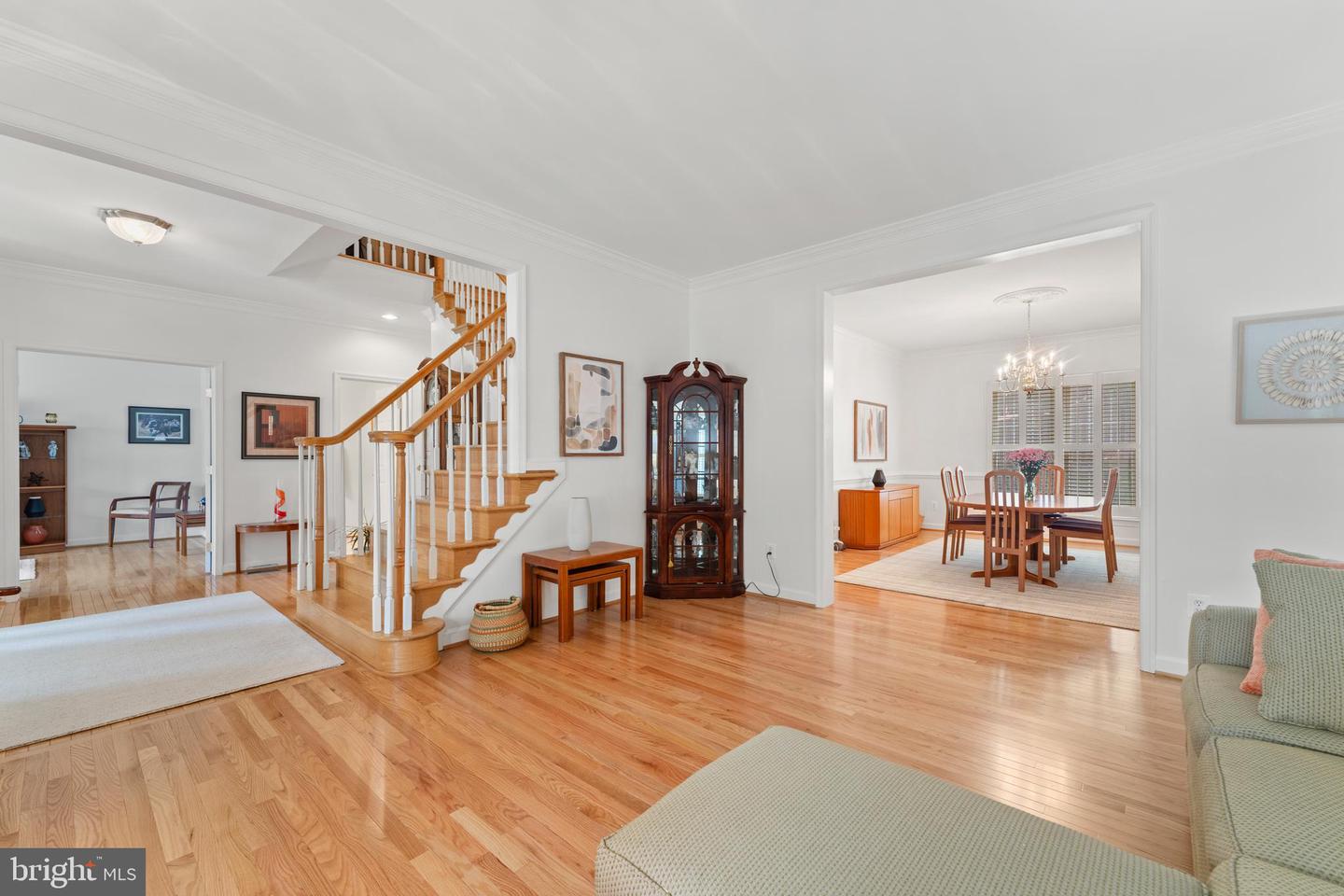 6847 CREEK CREST WAY, SPRINGFIELD, Virginia 22150, 5 Bedrooms Bedrooms, ,4 BathroomsBathrooms,Residential,For sale,6847 CREEK CREST WAY,VAFX2248974 MLS # VAFX2248974