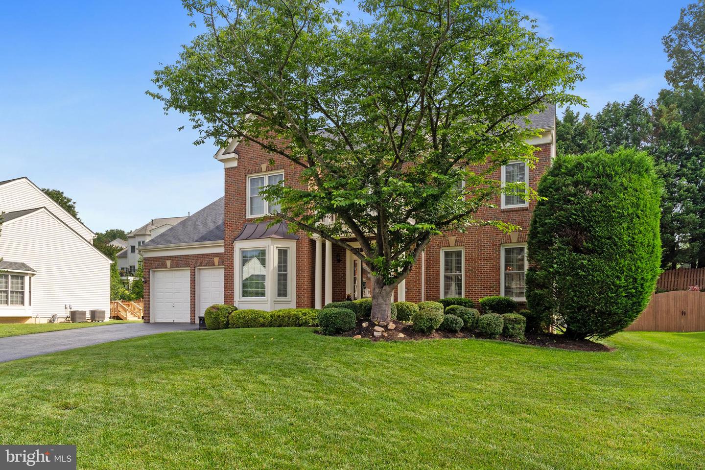 6847 CREEK CREST WAY, SPRINGFIELD, Virginia 22150, 5 Bedrooms Bedrooms, ,4 BathroomsBathrooms,Residential,For sale,6847 CREEK CREST WAY,VAFX2248974 MLS # VAFX2248974