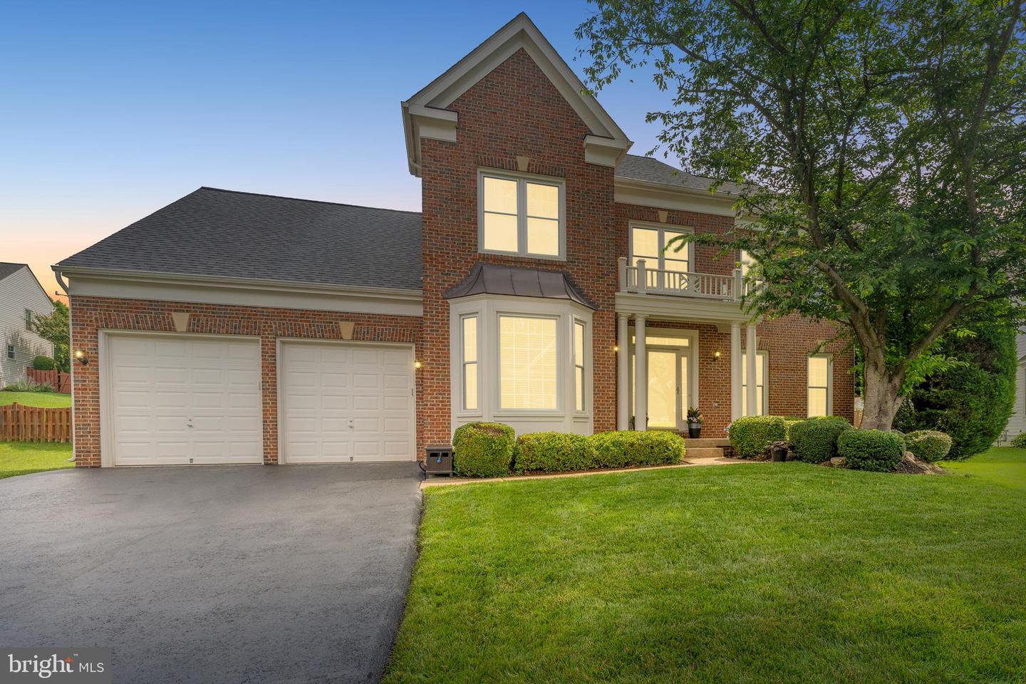 6847 CREEK CREST WAY, SPRINGFIELD, Virginia 22150, 5 Bedrooms Bedrooms, ,4 BathroomsBathrooms,Residential,For sale,6847 CREEK CREST WAY,VAFX2248974 MLS # VAFX2248974