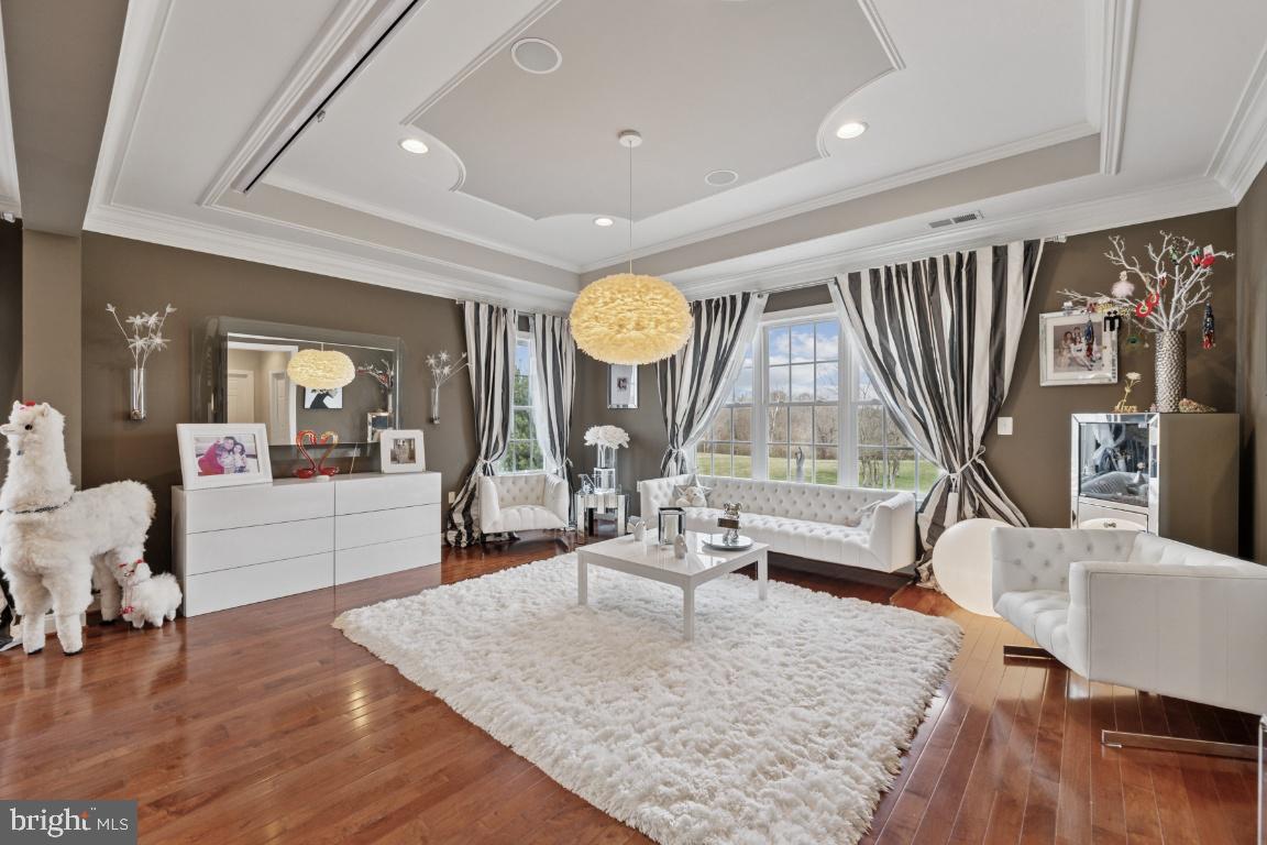 16070 SAINTE MARIE CT, HAMILTON, Virginia 20158, 5 Bedrooms Bedrooms, ,4 BathroomsBathrooms,Residential,For sale,16070 SAINTE MARIE CT,VALO2099960 MLS # VALO2099960