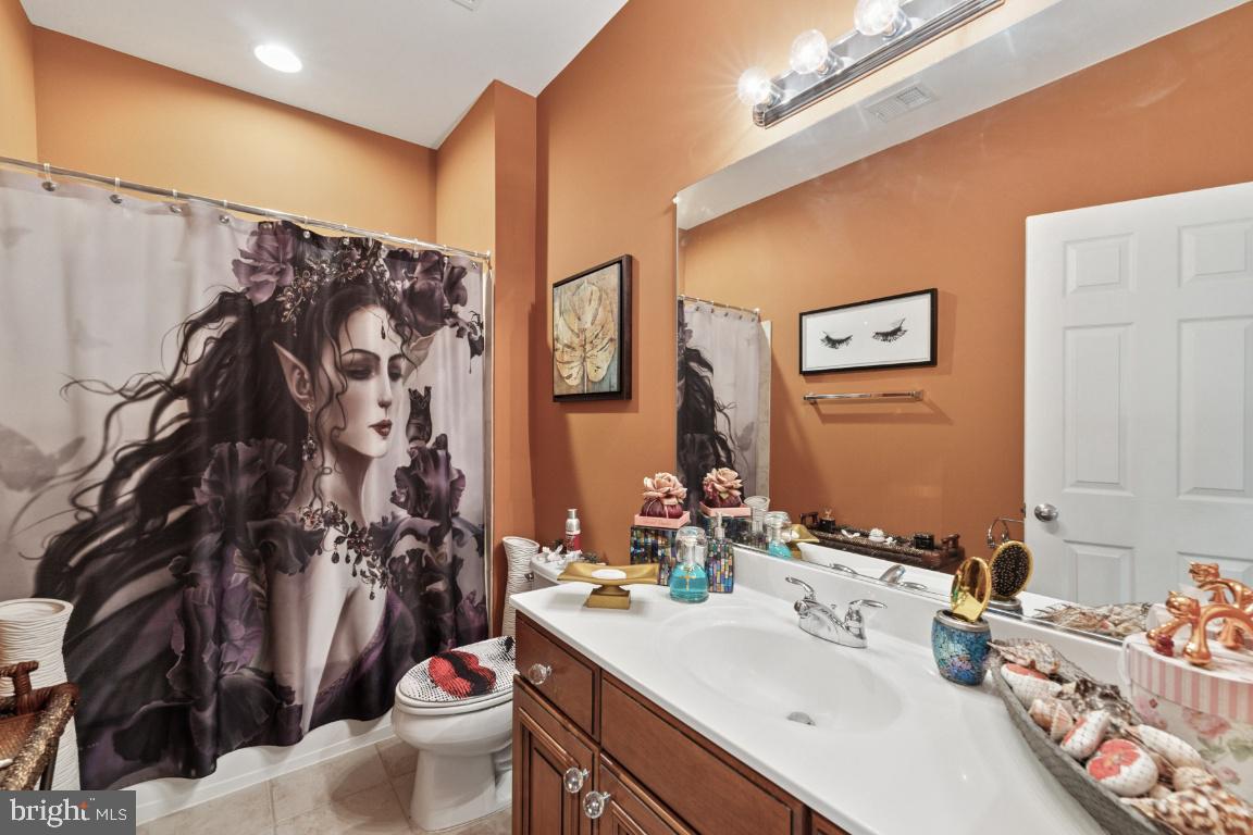 16070 SAINTE MARIE CT, HAMILTON, Virginia 20158, 5 Bedrooms Bedrooms, ,4 BathroomsBathrooms,Residential,For sale,16070 SAINTE MARIE CT,VALO2099960 MLS # VALO2099960