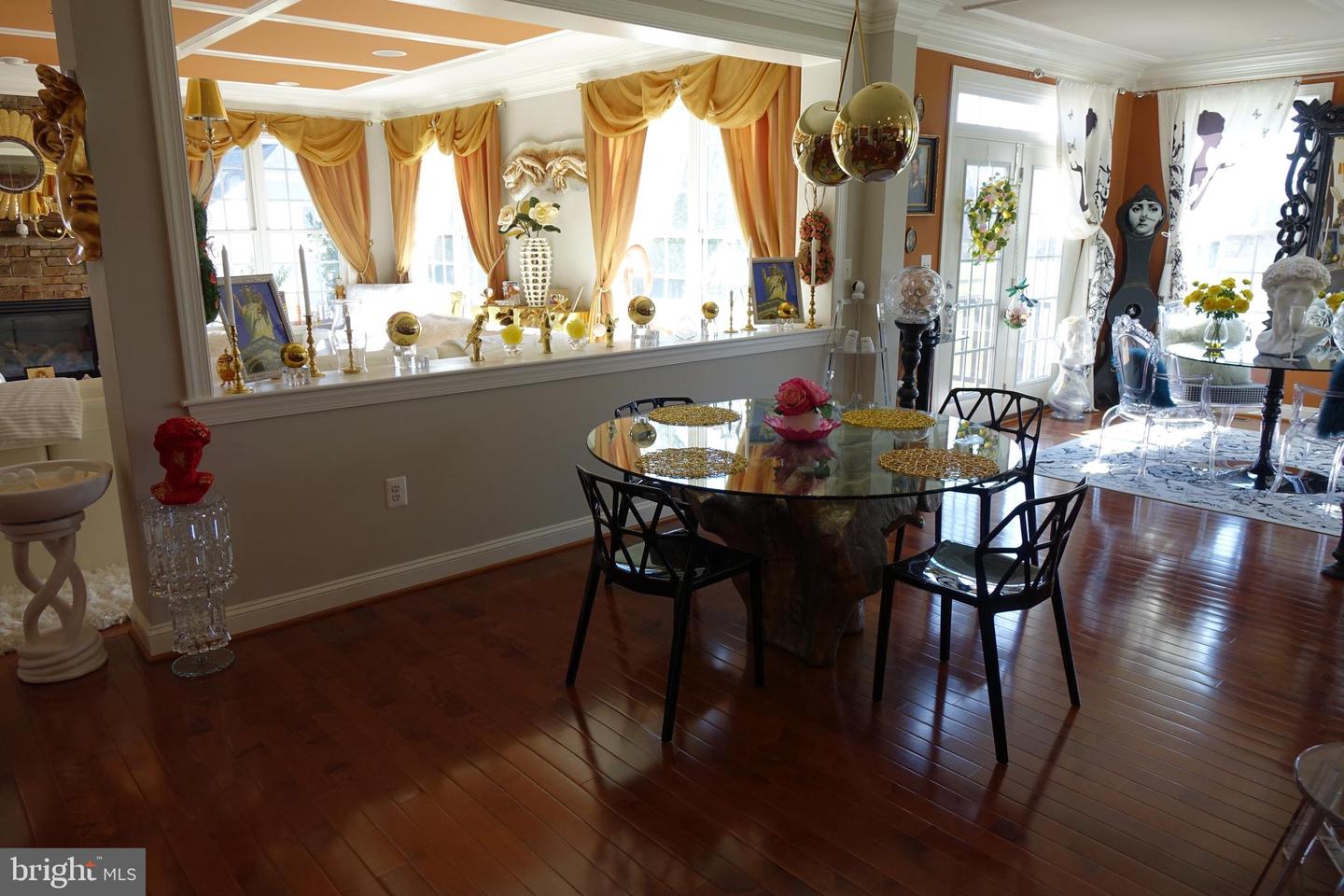 16070 SAINTE MARIE CT, HAMILTON, Virginia 20158, 5 Bedrooms Bedrooms, ,4 BathroomsBathrooms,Residential,For sale,16070 SAINTE MARIE CT,VALO2099960 MLS # VALO2099960